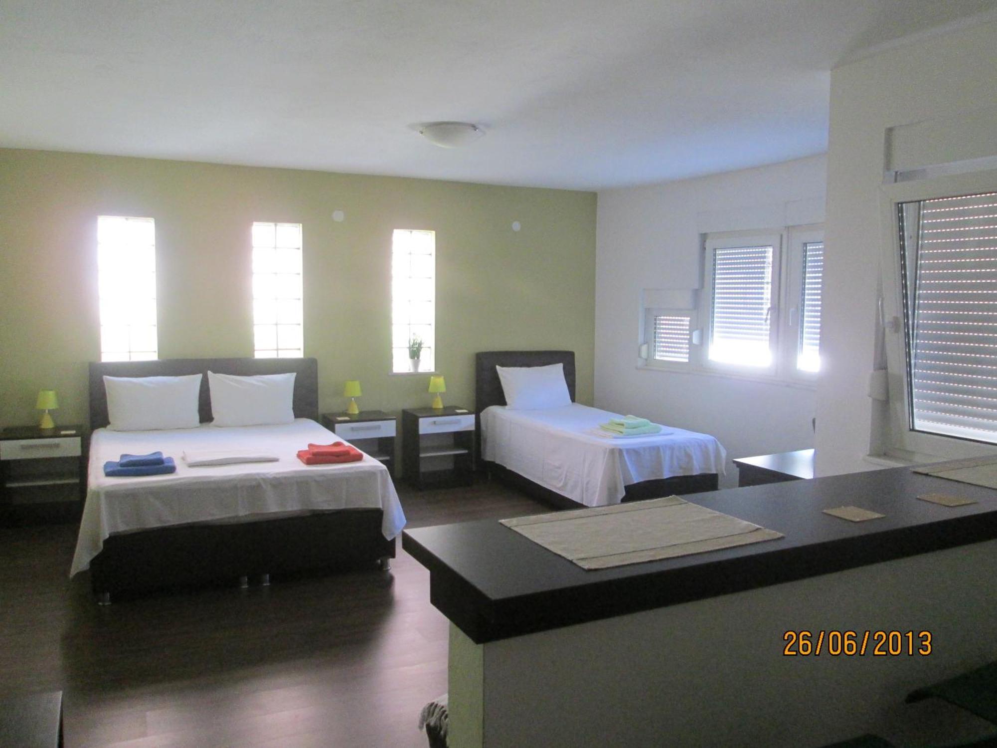 Guesthouse Stari Grad موستار الغرفة الصورة