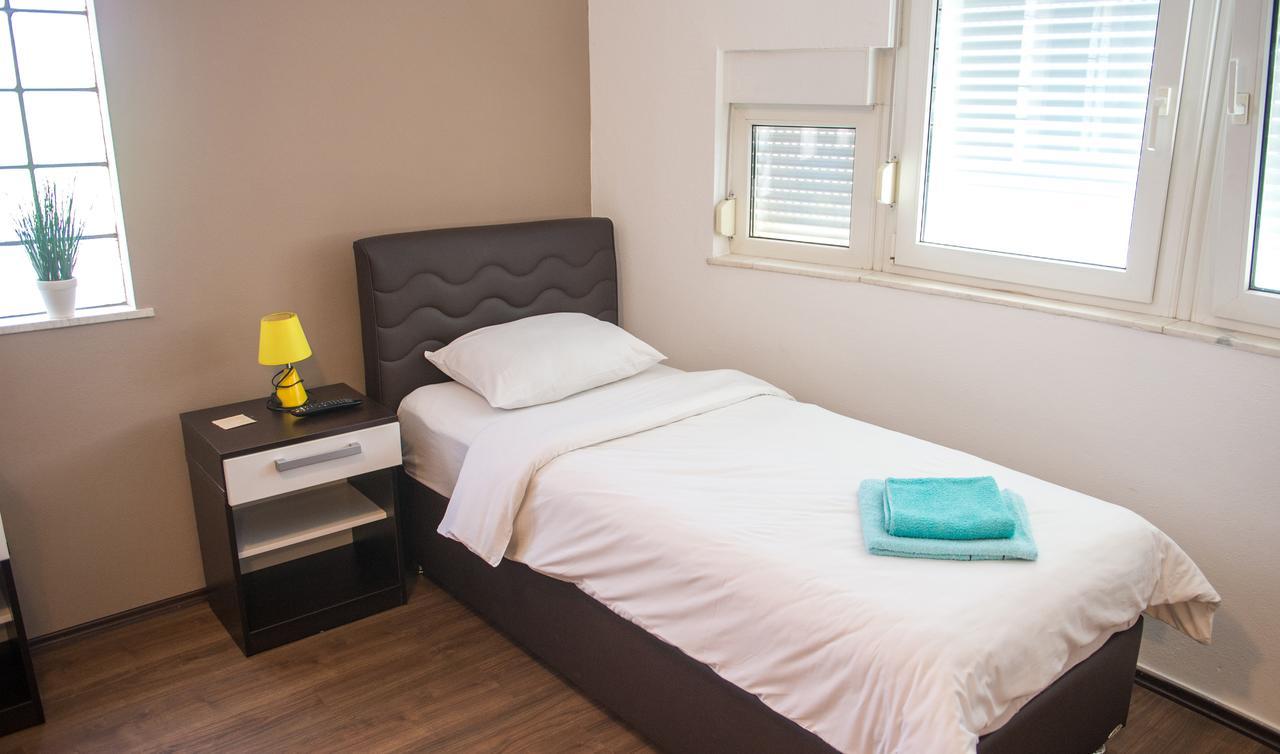 Guesthouse Stari Grad موستار المظهر الخارجي الصورة